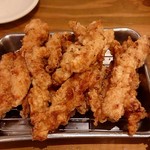 骨付鳥、からあげ、焼鳥 がブリチキン。 - 