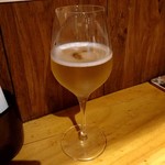 ビストロ シン 2 - 微発泡の白