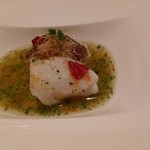 Shang Palace - スジアラの切り身の野菜卵白ソースがけ クリスピーパルマハム添え