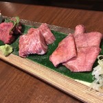 焼肉 にくだらけ - 