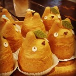 トロ コーヒーアンドベーカリー - シュークリーム