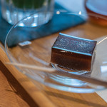 和三盆 恵菓 - 沙糖羊羹（さたうやうかん）