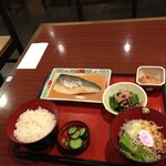 和風レストランまるまつ - 