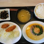 デニーズ - おろしハンバーグと牡蠣フライ定食(税込970円)