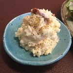 ジャム cafe 可鈴 - ポテトとドライトマトのサラダ