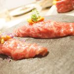 本気焼肉 肉とめし 肉寿司 - 