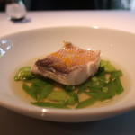 うららか～甘鯛の乳清ポシェ、さまざまな春の豆たち、骨の出汁と柚子