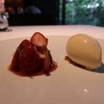 レフェルヴェソンス - １＋１＝１～とちおとめとセロリ、”りんどう”と酒粕のアイスクリームとクランブル