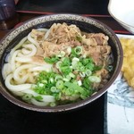 根ッ子うどん - みんなで肉うどんを注文しました。