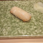 鮨 竜介 - たいら貝