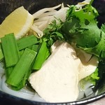 東京 星夜 - 野菜とチキンのフォー