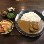 百番目のサル - インド風のチキンカレーのセット