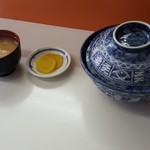 義実食堂 - 唐揚げ丼