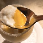 ル・ジャルダン・デ・サヴール - 杏ソルベ ブラマンジェをスプーンですくってみた。
