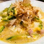 錦江湾 - ゴーヤチャンプルー。