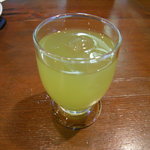 Taihou Ramen - 氷の入った薄い緑茶【２０１１年７月】