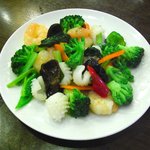 客満堂 - ブロッコリーと海鮮の炒め