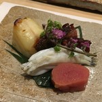 鮨西光 - ぎんぽ西京焼き、白魚桜の葉包み蒸、タラコ山葵漬け