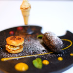 ラトラスフィス - ランチコース 7371円 のデセールに見立てる3種類のフォアグラ シェフのフィロソフィー