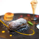 ラトラスフィス - ランチコース 7371円 のデセールに見立てる3種類のフォアグラ シェフのフィロソフィー