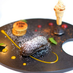 ラトラスフィス - ランチコース 7371円 のデセールに見立てる3種類のフォアグラ シェフのフィロソフィー