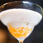 ラトラスフィス - ランチコース 7371円 のスモーク香るジャガイモとトリュフのヴルーテ オマール海老と地鶏のコンソメジュレ