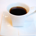 ラトラスフィス - ランチコース 7371円 のコーヒー