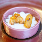 ラトラスフィス - ランチコース 7371円 のケークサレ、クロワッサン