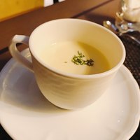 Lounge & Dining G - 冷製コーンスープ みんなが笑顔になる美味しさ