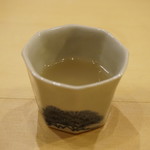 寿司処 しん - 鯛・平目・鮑・ハマグリ等から取った出汁