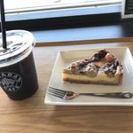 IWABA CAFE - アイスコーヒー、岩場タルト
