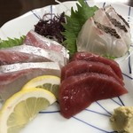 割烹 松活 - 新鮮な刺身３種盛り