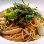 bistro 321 - イカと本しめじの白ワインソース