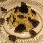 エノテカ・オルモ・デル・カウカソ - キャビアとトリュフのカッペリーニ・・・絶品。