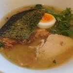 一宮徳谷 八丁目どり - とりトン煮干しラーメン