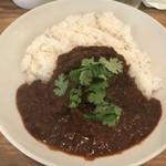 路地裏カレー Tiki - 骨付きマトンカレー(1,200円)