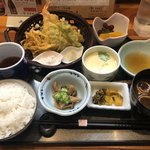 Wasai Shunsai Hidamari - ［お昼のおしながき］の【天婦羅定食】
                        ¥1,000（税込）