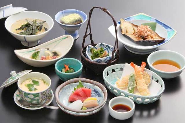 ランチメニュー 仙岳 松本店 松本 懐石 会席料理 食べログ