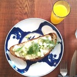 ブリコラージュ ブレッド アンド カンパニー ダイニング・カフェ - はちみつとモウイと胡瓜(^○^) 20180710　甘いのは、ジュース付き。この日からスタートのスモールサイズもgood！　また行きまーす！