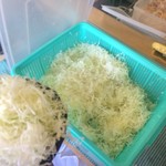 紅かつ - ごはんとキャベツはセルフでお代わり自由