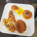 パン工場 - 買ったパン