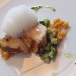 アコルドゥ - 7月 三重　熊野地鶏胸のロースト　有機枝豆とアリッサ風味のクスクス