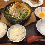 味噌家 がんこ亭 - 全体（生卵+ライス付）+ミニ丼(ﾊﾞﾀｰﾗｲｽ80円)