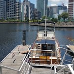 T.Y.HARBOR - 席の前にはヨットがありました