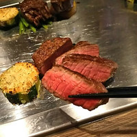 鉄板和食とワイン 萬鉄 - 