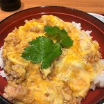 鶏三和 - 鶏そぼろ親子丼