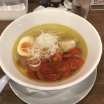 鶏塩ラーメン Hippo - 