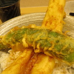 天ぷら やす田 - しし唐でなく、万願寺唐辛子ですよ