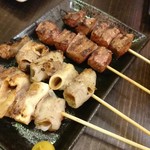 Yakitori Motsu Yaki Kushi Yaki Jinja - 