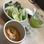 かっぱ - 梅ドレッシングサラダと茶碗蒸しと冷茶